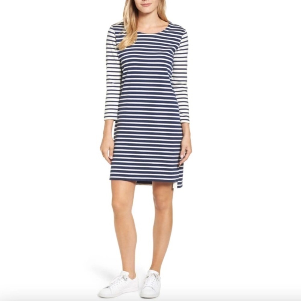 Vineyard Vines Dress navy and white striped 3/4 length sleeves Sz small